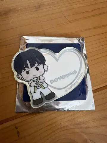 DOYOUNG 하트형 거울 스티커
