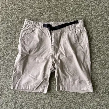 THE NORTH FACE 베이지 숏팬츠 S