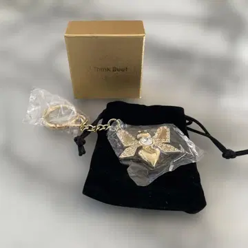 미사용 Think Bee! 골드 벌 모양 참