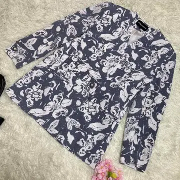 새상품급 라핀 블랑슈 노카라 자켓 그레이 꽃무늬 11 L 사이즈