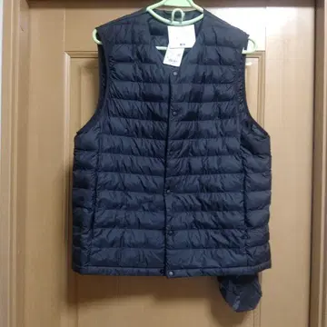 UNIQLO PUFFTECH 다운 베스트 L 사이즈