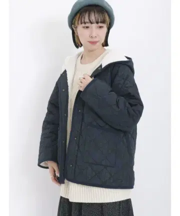 사만사 모스모스 발수 가공 리버서블 보아 블루종