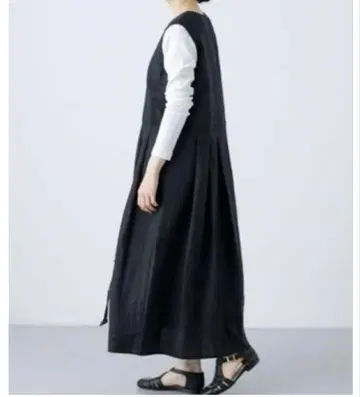 카구레 린넨 턱 원피스 블랙 미사용