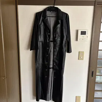 ZARA 블랙 롱 코트
