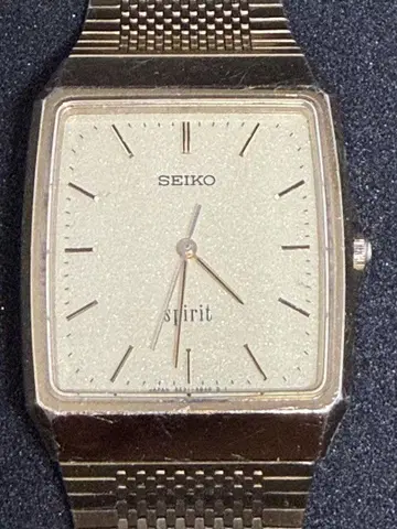 SEIKO spirit 골드 손목시계 작동 미확인 5E31-5A60