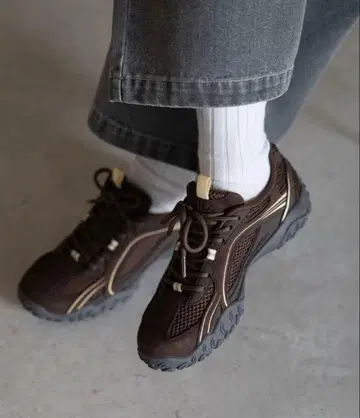 FILA 브라운 스니커즈 26.5cm