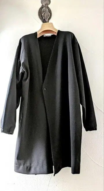 ZARA 블랙 노카라 자켓