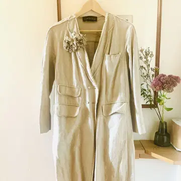 TOWAVASE 코트