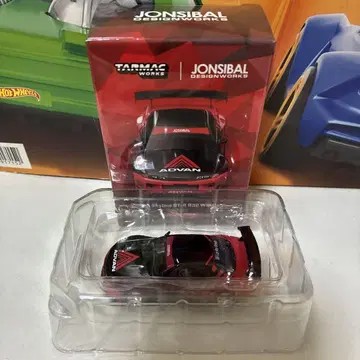 Tarmac Works 스카이라인GT-R R32 와이드 바디