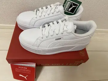 미사용 새상품 SnowMan 콜라보 PUMA 화이트 스니커즈 24cm