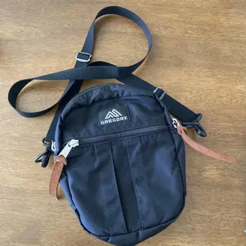 기간 한정 할인 GREGORY QUICK POCKET L 블랙 숄더백