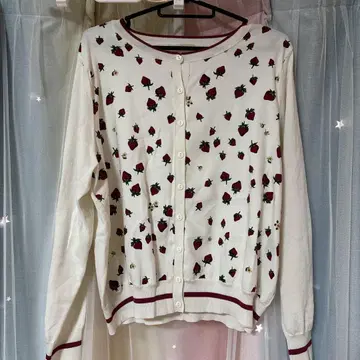Rose Tiara 딸기 무늬 가디건