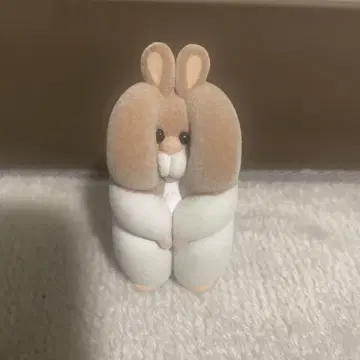 틈새 햄스터 가챠가챠