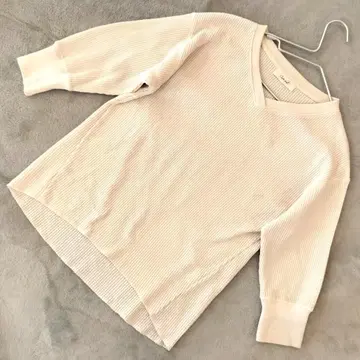 Cepo craft 와플 V넥 티셔츠 아이보리 사이즈 M
