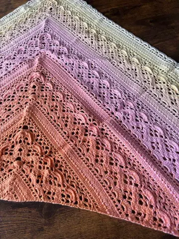 오렌지 핑크 옐로우 컬러 화이트 컬러 삼각형 숄