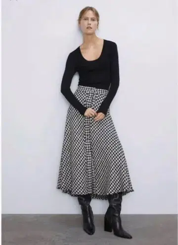 [시착만 한 상품] ZARA 글렌체크 롱 플레어 스커트 S 트위드