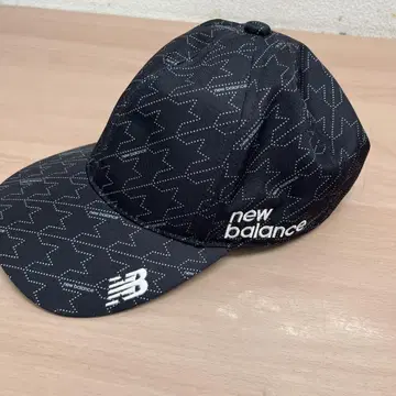new balance 별 모양 패턴 캡
