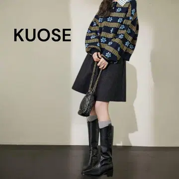 새상품 KUOSE 쿠오세 니트 스웨터 상의 꽃무늬 올 패턴