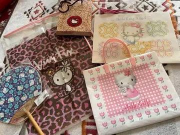 헬로키티 부채와 종이 봉투 세트