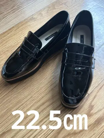 ourhome 블랙 에나멜 로퍼 22.5cm