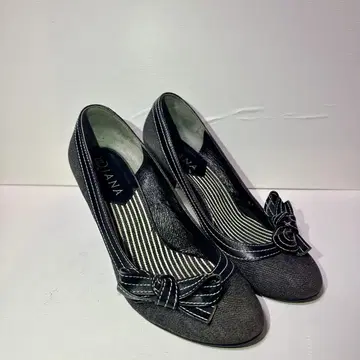 다이애나 그레이 x 데님 리본 포함 펌프스 23.5cm