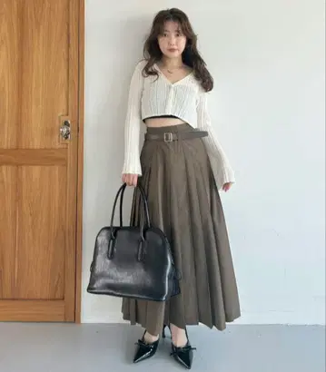 SNIDEL 벨트 부착 플리츠 롱 스커트