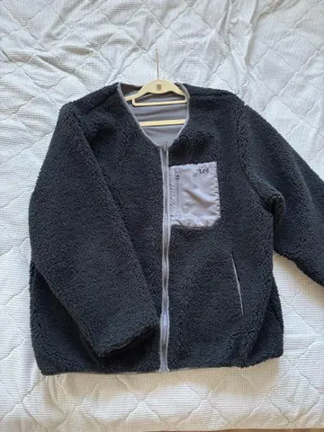 Lee 블랙 플리스 자켓