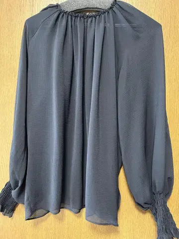 블랙 쉬폰 긴팔 블라우스