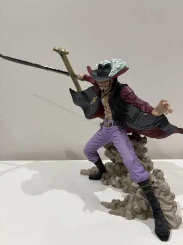 미호크 ONE PIECE 피규어