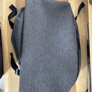 그레이 백팩 폴리에스테르제