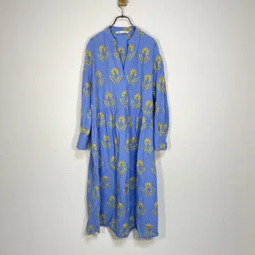 [ ZARA ] 자라 원피스 S 사이즈 긴팔 꽃무늬 롱 기장