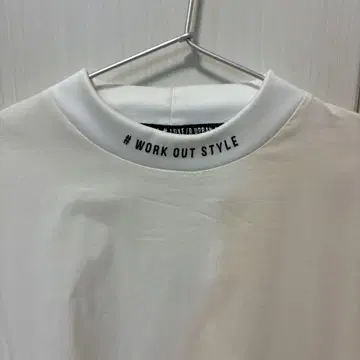 화이트 롱 슬리브 셔츠 # WORK OUT STYLE