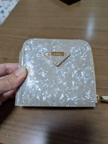 아타오 IANNE 이단 접이식 지갑
