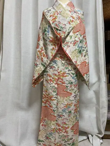순수 실크 코몬