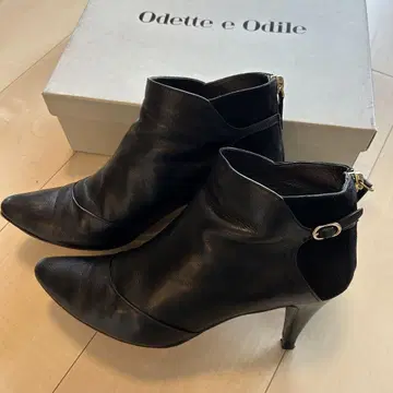 Odette e Odele 천연 가죽 숏부츠 부티 23.5cm