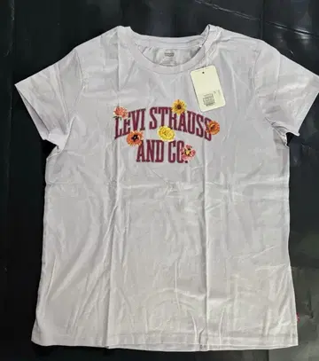 Levi Strauss & Co. 꽃무늬 T셔츠