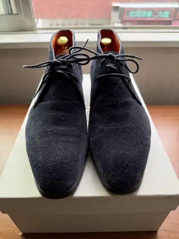 Santoni 스웨이드 처카 부츠 스웨이드 UK 7