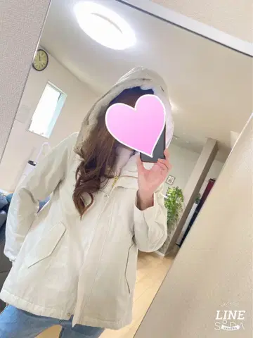 월드 탈부착 가능한 퍼 A라인 아우터