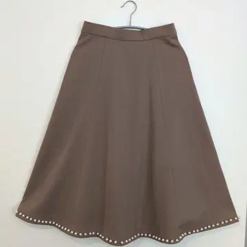 anatelier 아나텔리어 브라운 플레어 스커트 펄 장식 밴딩 사양