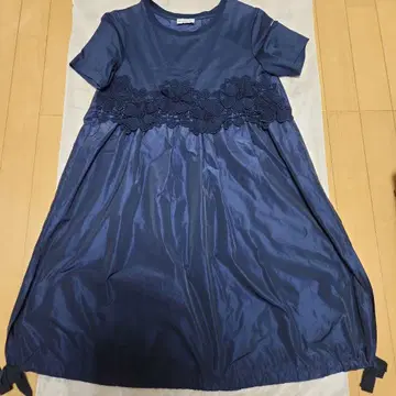 MONCLER 네이비 꽃무늬 레이스 반팔 원피스 XS