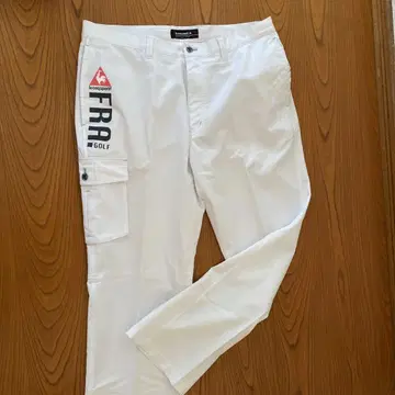 새상품급 lecoq sportif 화이트 골프 팬츠 포켓 부착
