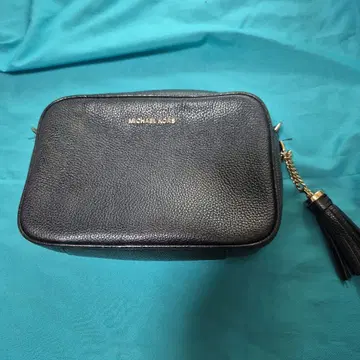 MICHAEL KORS 블랙 가죽 숄더백