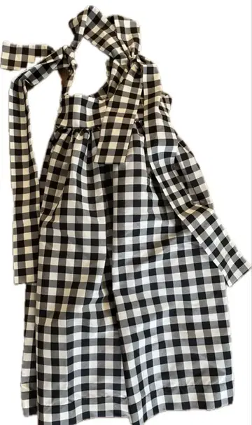 tope cross strap dress 깅엄