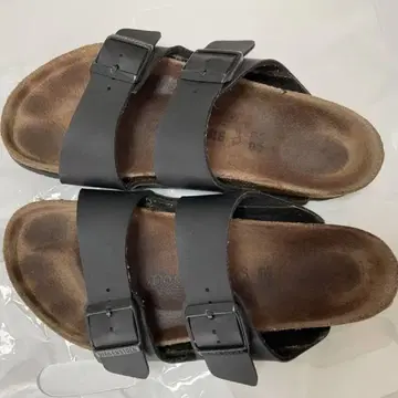 BIRKENSTOCK 블랙 샌들 40