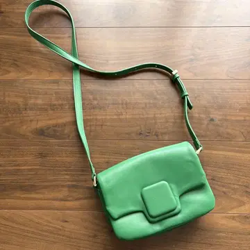 ZARA 포쉐트백 그린