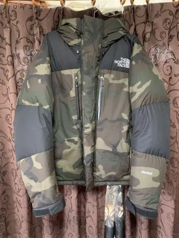 THE NORTH FACE 발트로 라이트 자켓 카모플라쥬