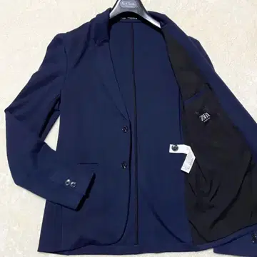 [ 새상품급 ] ZARA 네이비 자켓 사이즈 M