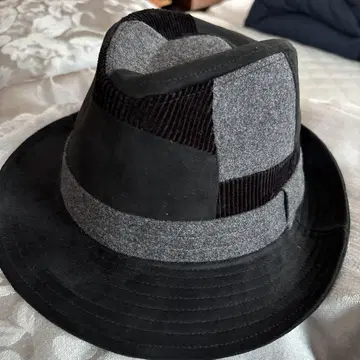 RUBEN 루벤 패치워크 데님 중절 햇 블랙