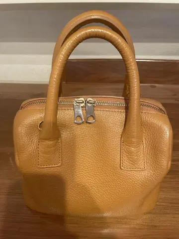 chiiiibag 스몰 보스턴 카멜