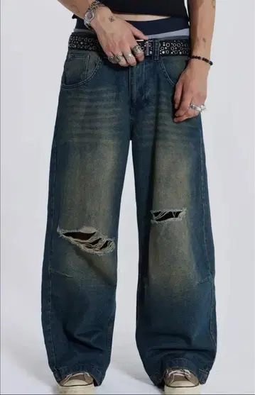 jaded londo(제이디드 런던) 데미지 가공 데님 팬츠